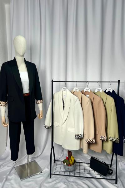 Leopar Astarlı Ceket Pantolon Kemerli 3lü Takım-Siyah